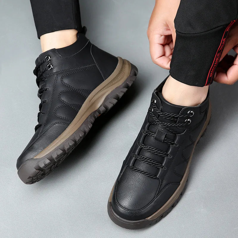 🔥Dnes zľava 50 % – nenechajte si to ujsť! ⏰Ergonomicky navrhnutá ortopedická obuv – ručne šitá koža, konštrukcia na podporu klenby 👞 ľahko zmierňuje bolesť chodidiel.