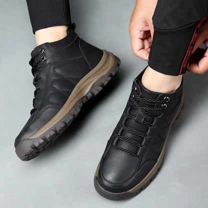 🔥Dnes zľava 50 % – nenechajte si to ujsť! ⏰Ergonomicky navrhnutá ortopedická obuv – ručne šitá koža, konštrukcia na podporu klenby 👞 ľahko zmierňuje bolesť chodidiel.